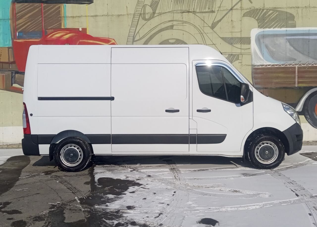 Цельнометаллический фургон Renault Master цельнометаллический, 2019: фото 8