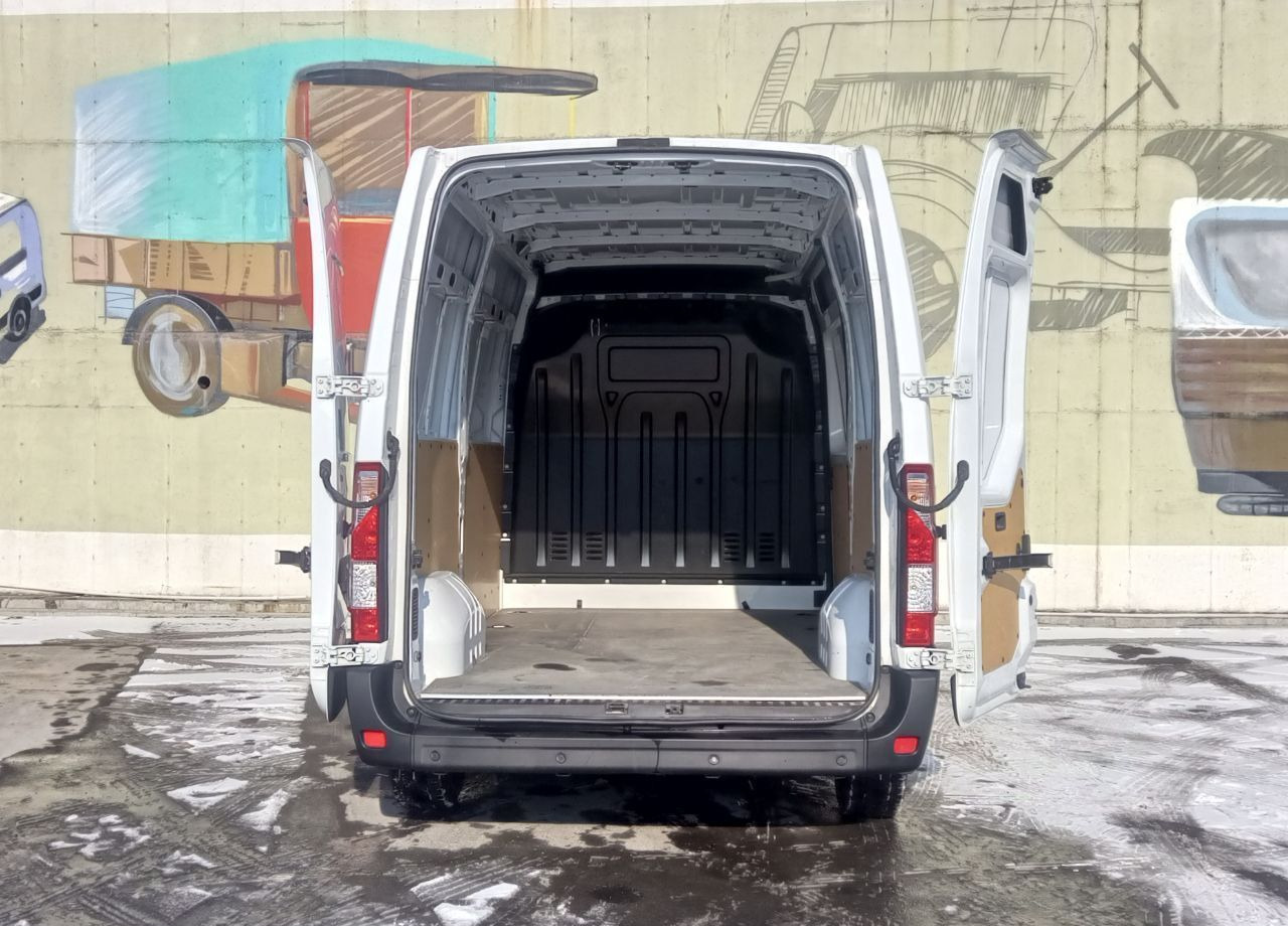 Цельнометаллический фургон Renault Master цельнометаллический, 2019: фото 15