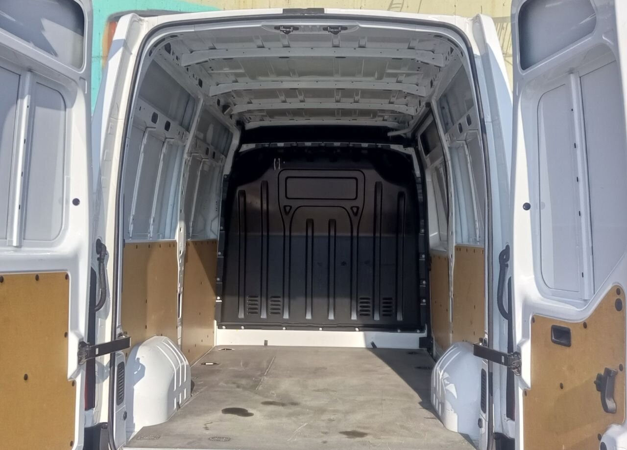 Цельнометаллический фургон Renault Master цельнометаллический, 2019: фото 11