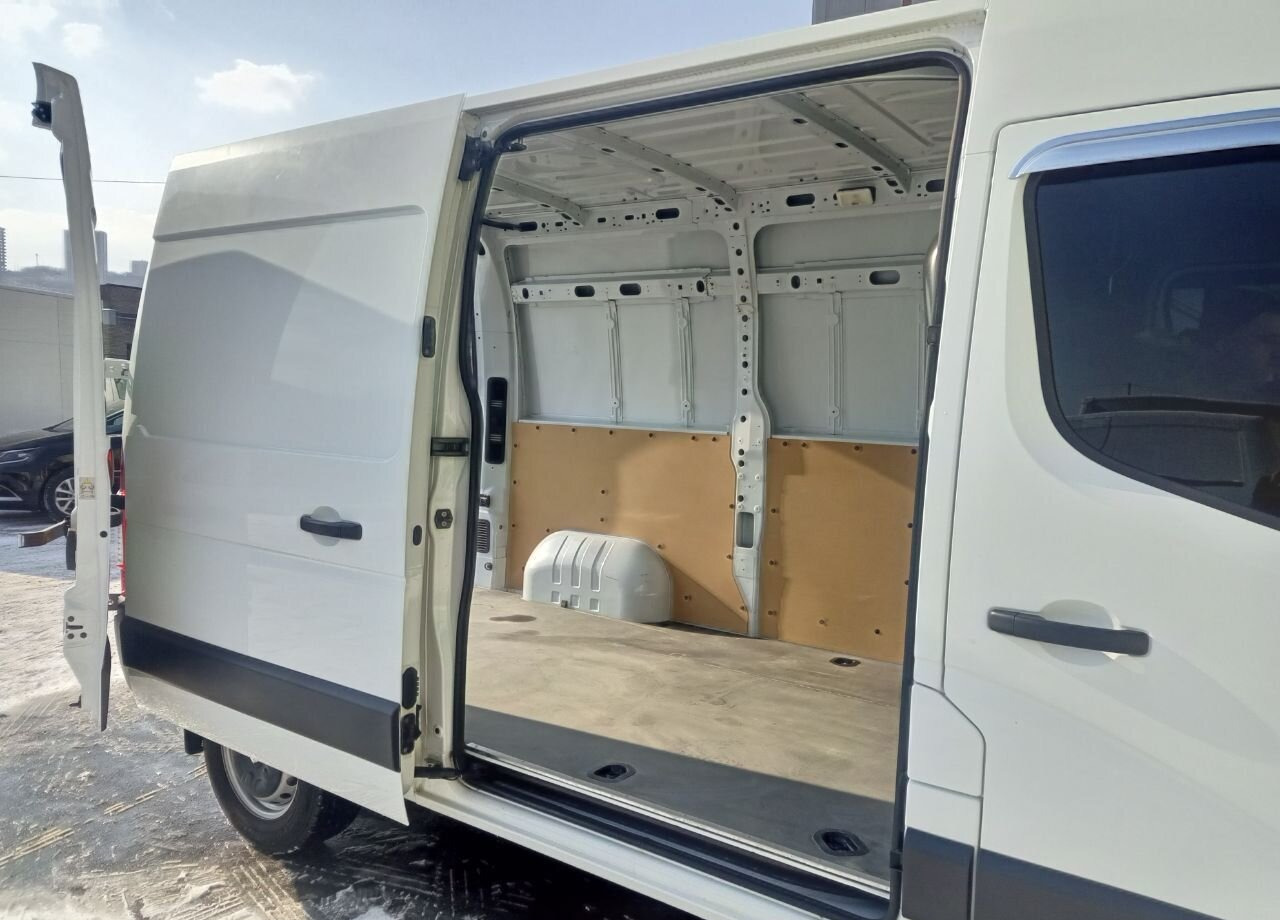 Цельнометаллический фургон Renault Master цельнометаллический, 2019: фото 10