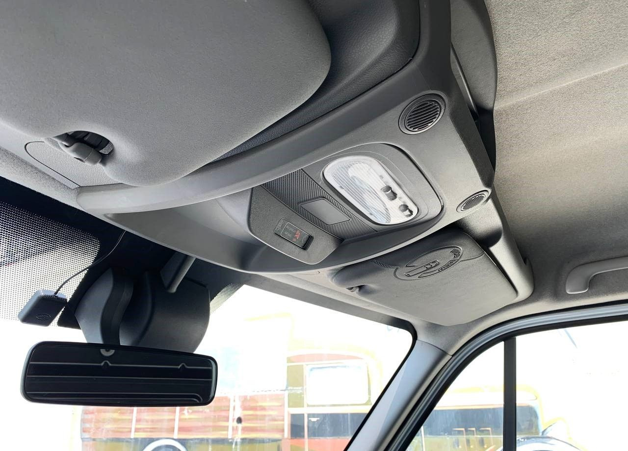 Цельнометаллический фургон Renault Master цельнометаллический, 2020: фото 27