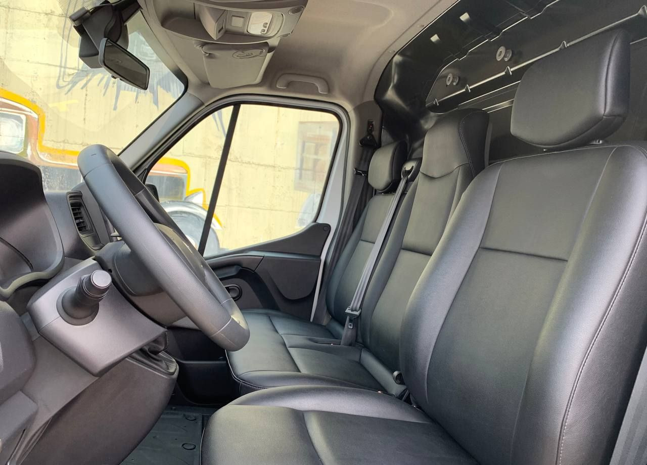 Цельнометаллический фургон Renault Master цельнометаллический, 2020: фото 21