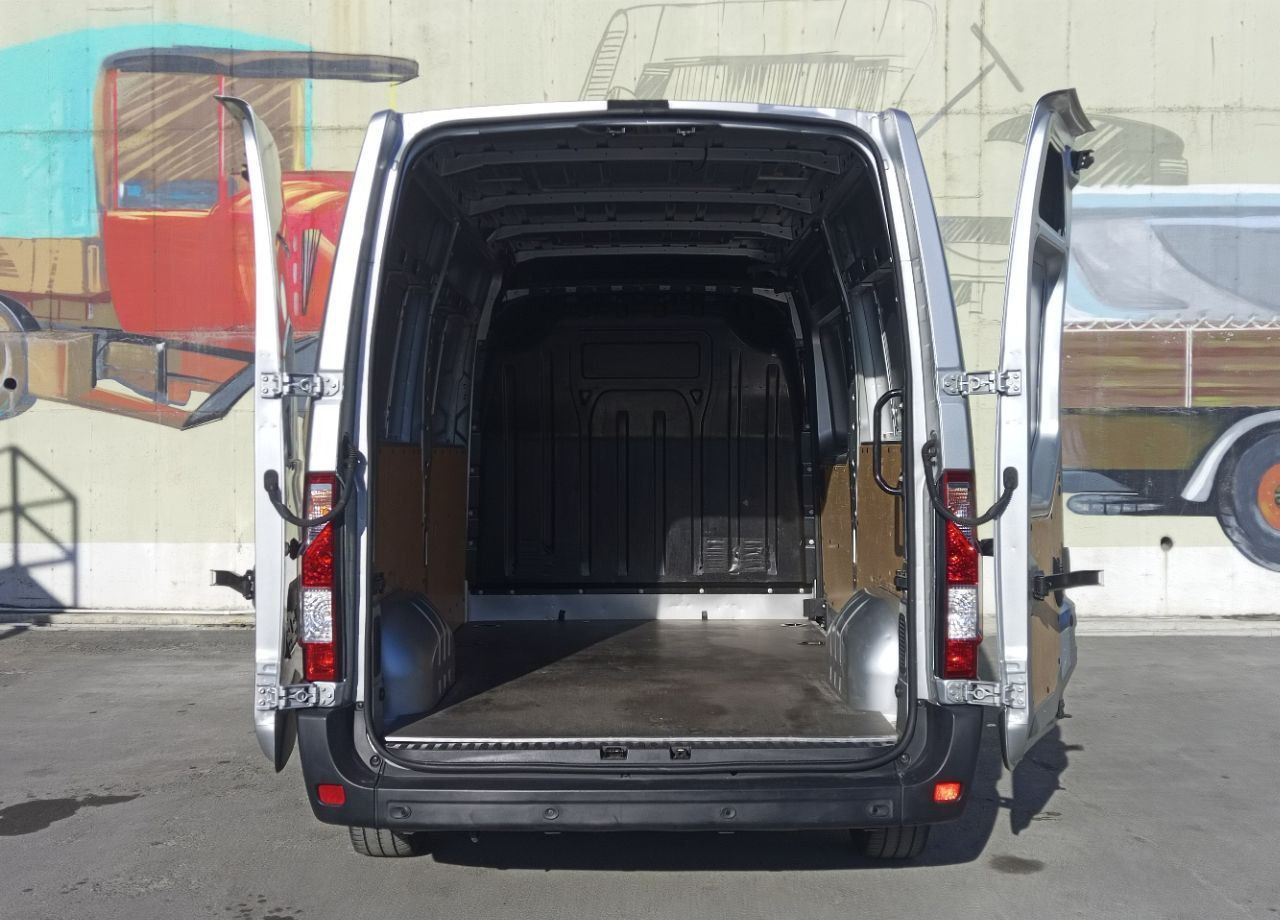 Цельнометаллический фургон Renault Master цельнометаллический, 2020: фото 13 Цельнометаллический фургон Renault Master цельнометаллический, 2020: фото 13