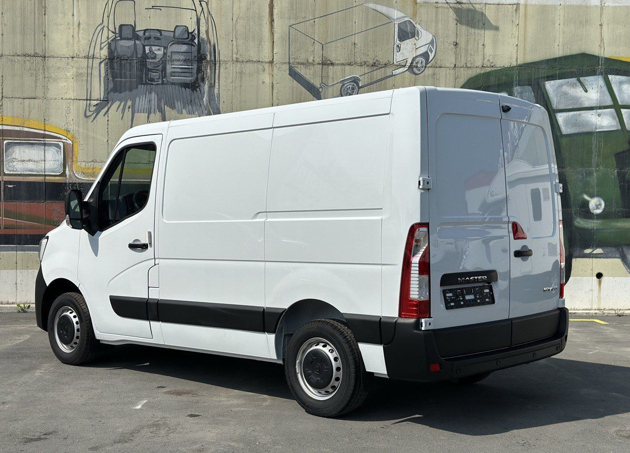 Новый Цельнометаллический фургон Renault Master цельнометаллический, 2024: фото 9