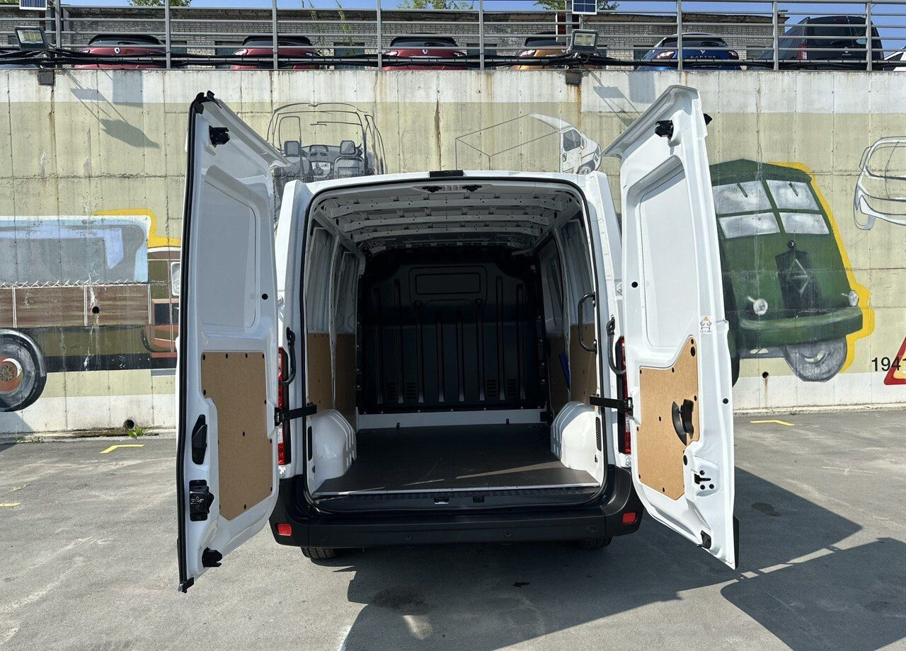 Новый Цельнометаллический фургон Renault Master цельнометаллический, 2024: фото 9 Новый Цельнометаллический фургон Renault Master цельнометаллический, 2024: фото 9