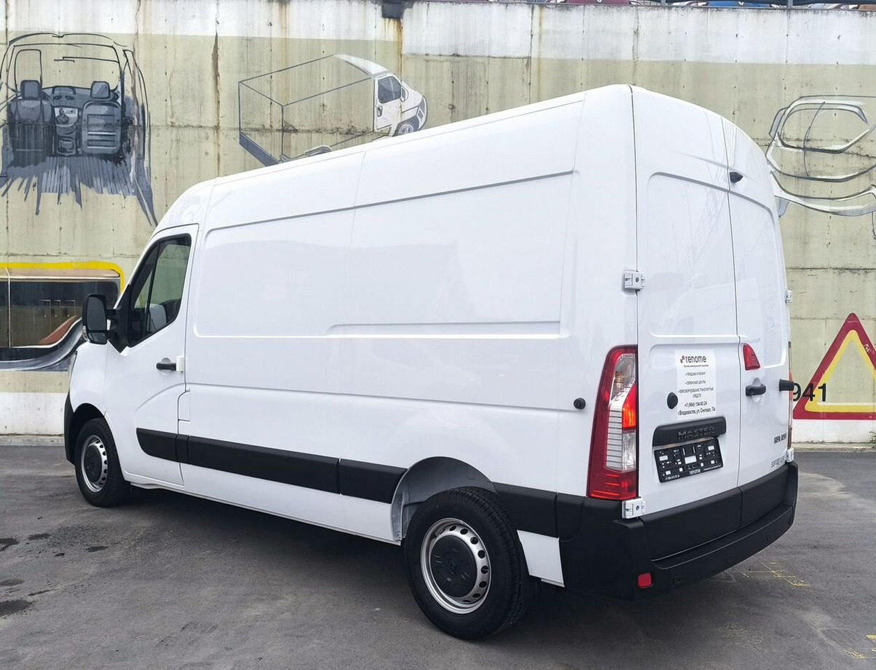 Новый Цельнометаллический фургон Renault Master цельнометаллический, 2024: фото 13