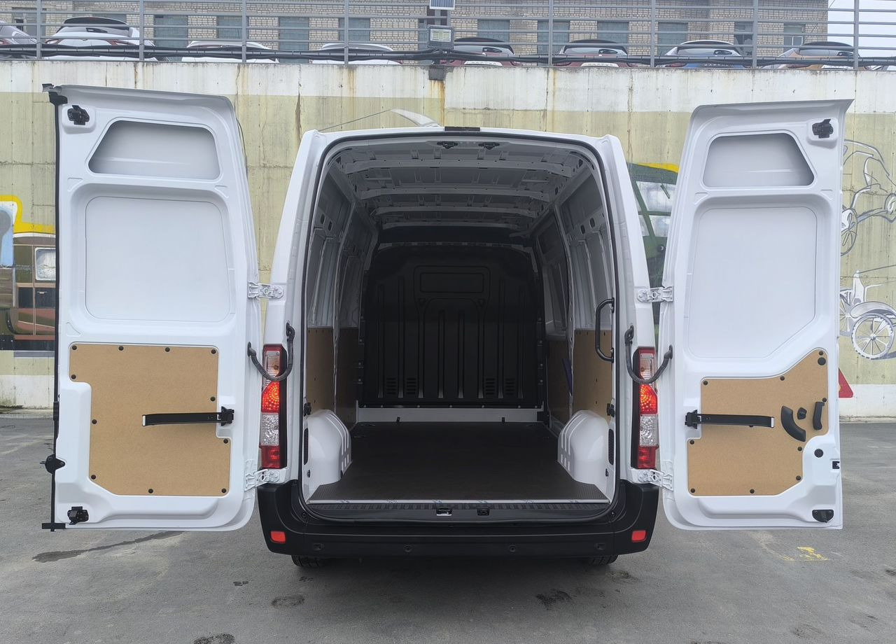 Новый Цельнометаллический фургон Renault Master цельнометаллический, 2024: фото 11