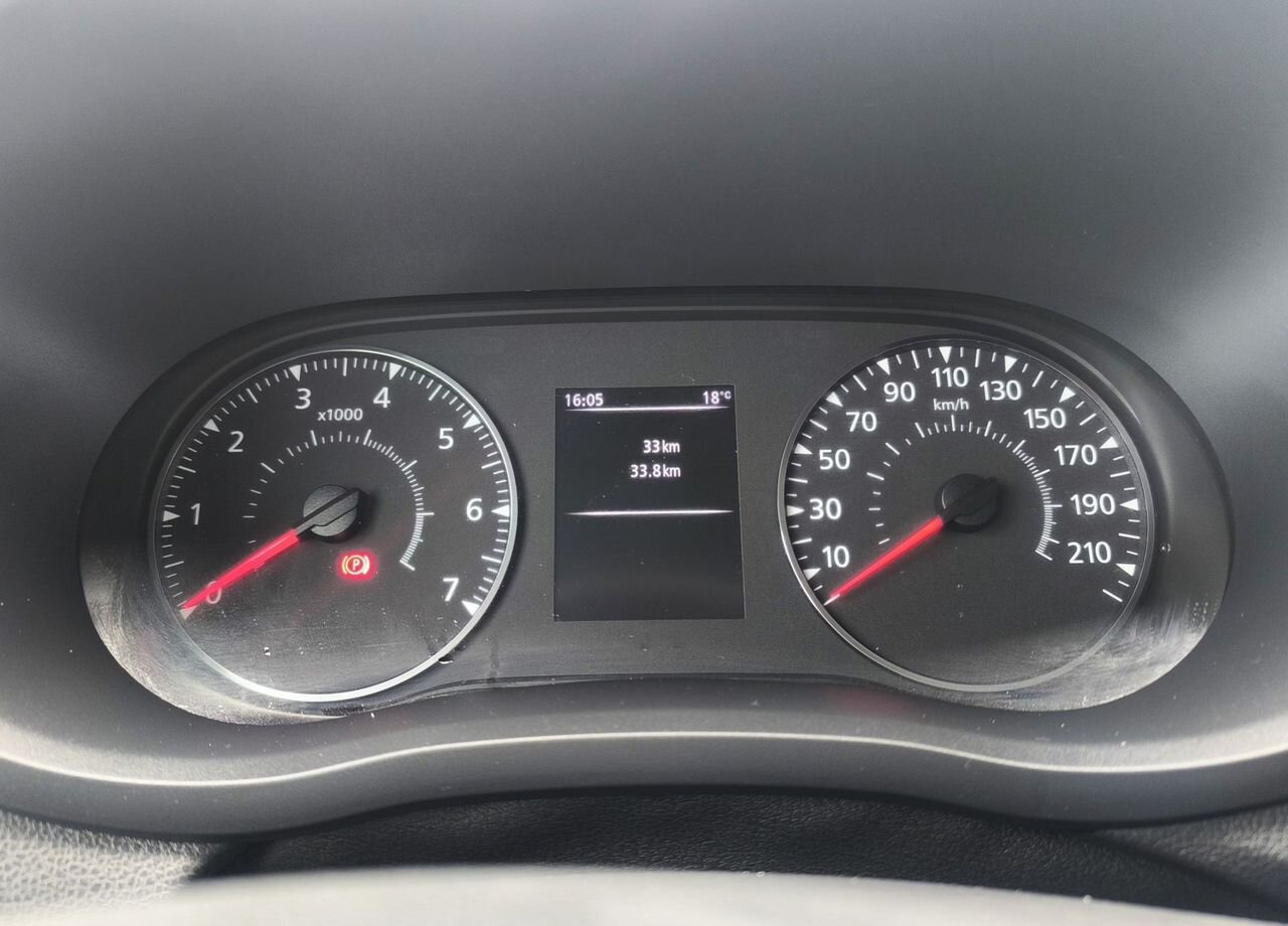 Новый Цельнометаллический фургон Renault Master цельнометаллический, 2024: фото 12