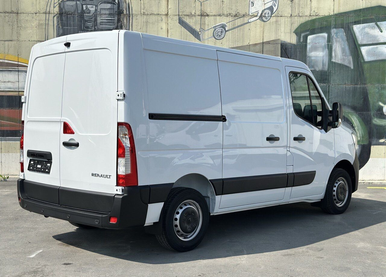 Новый Цельнометаллический фургон Renault Master цельнометаллический, 2024: фото 6