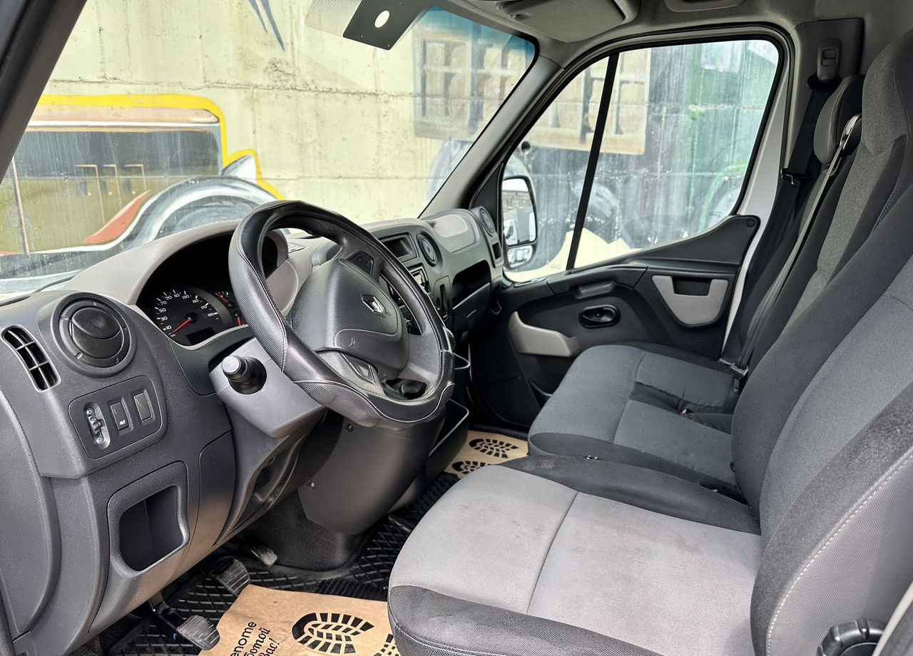 Фургон с закрытым кузовом Renault Master промтоварный, 2016: фото 12 Фургон с закрытым кузовом Renault Master промтоварный, 2016: фото 12