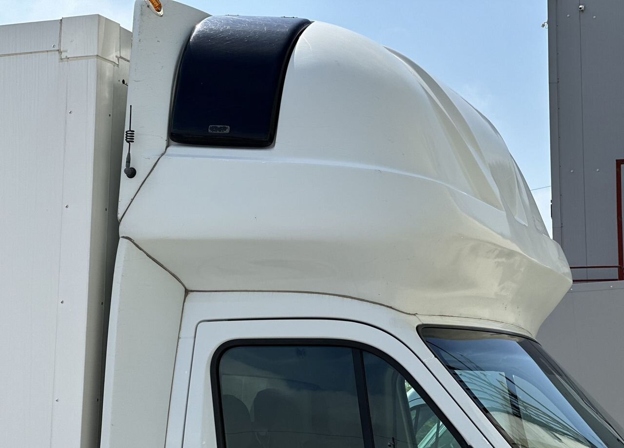 Фургон с закрытым кузовом Renault Master промтоварный, 2016: фото 24 Фургон с закрытым кузовом Renault Master промтоварный, 2016: фото 24