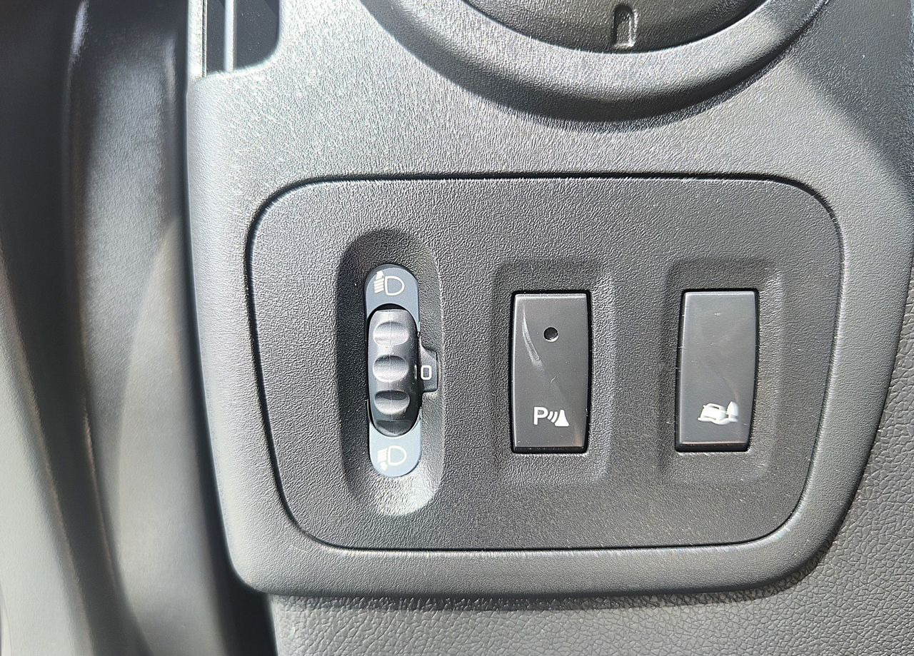 Фургон с закрытым кузовом Renault Master промтоварный, 2018: фото 25