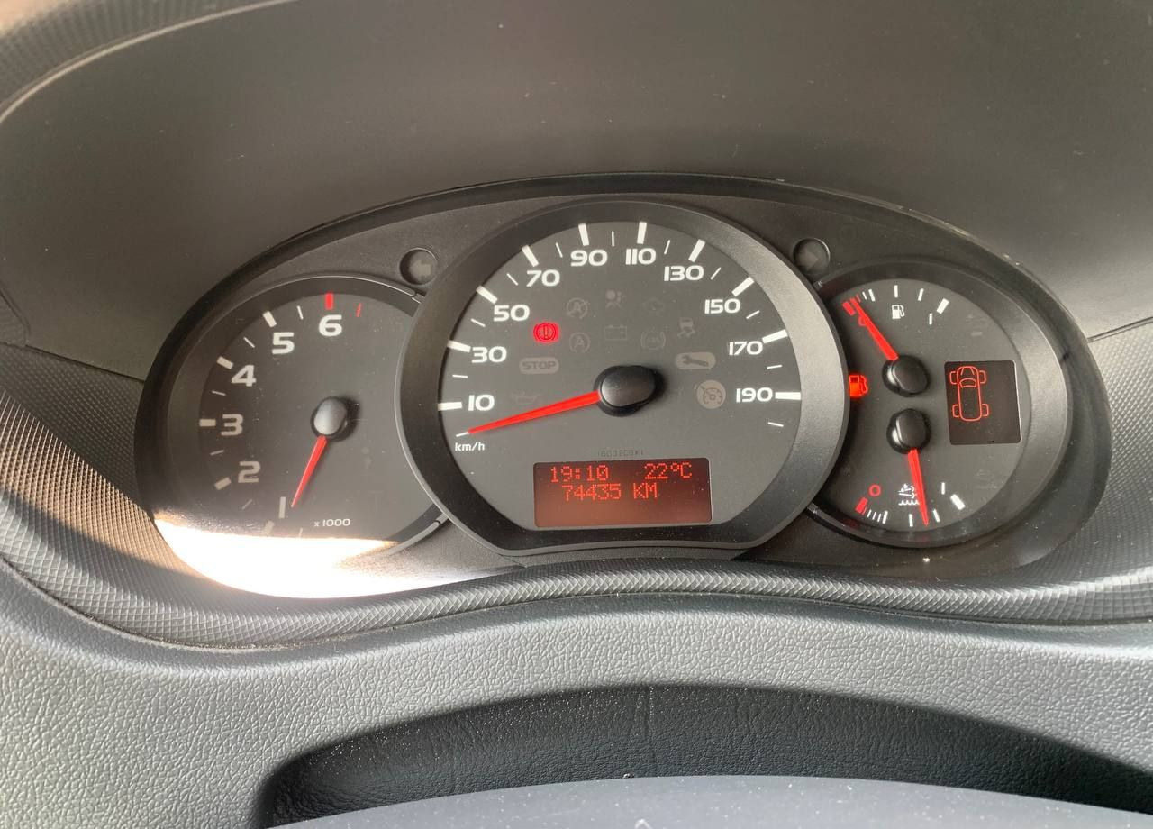 Фургон с закрытым кузовом Renault Master промтоварный, 2019: фото 19