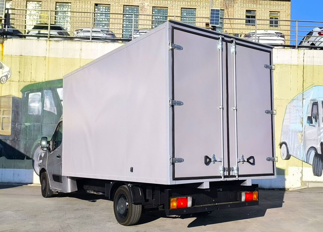 Фургон с закрытым кузовом Renault Master промтоварный, 2019: фото 12