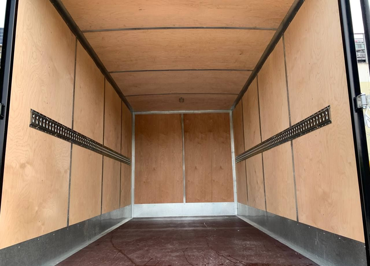 Фургон с закрытым кузовом Renault Master промтоварный, 2019: фото 10