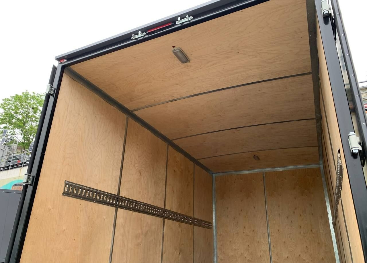 Фургон с закрытым кузовом Renault Master промтоварный, 2019: фото 9