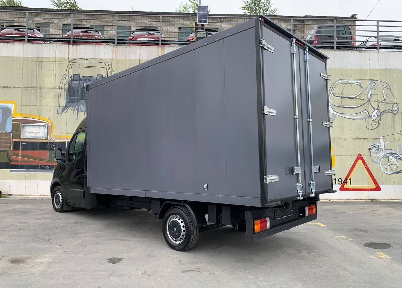 Фургон с закрытым кузовом Renault Master промтоварный, 2019: фото 11