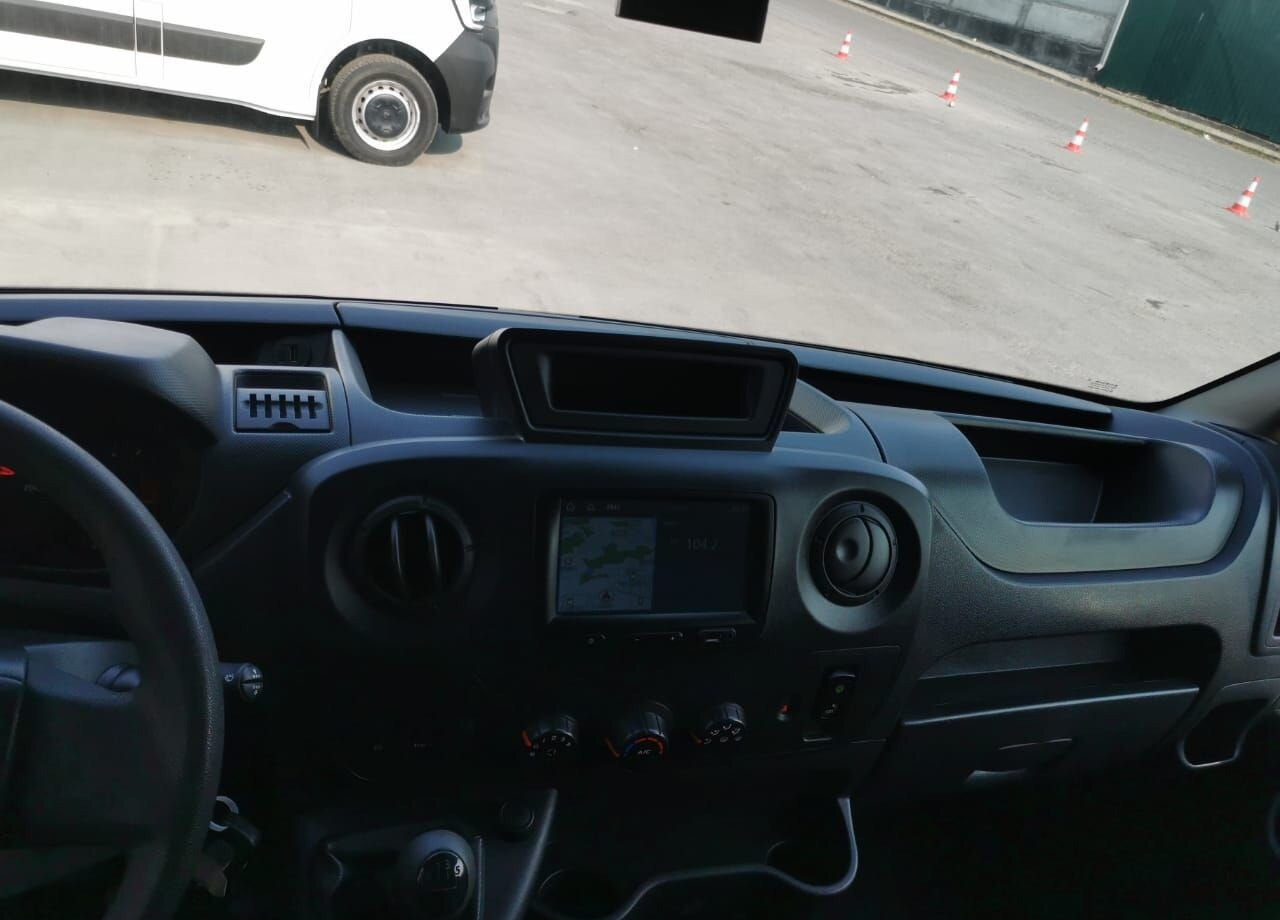 Фургон с закрытым кузовом Renault Master промтоварный, 2019: фото 14 Фургон с закрытым кузовом Renault Master промтоварный, 2019: фото 14