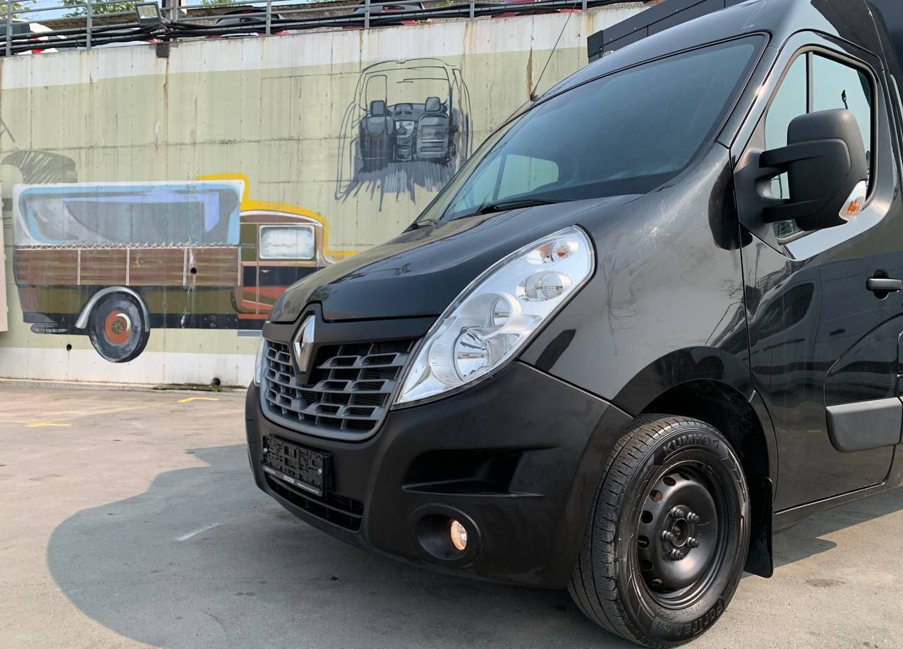 Фургон с закрытым кузовом Renault Master промтоварный, 2019: фото 30
