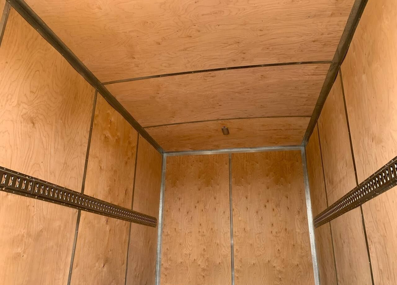 Фургон с закрытым кузовом Renault Master промтоварный, 2019: фото 10