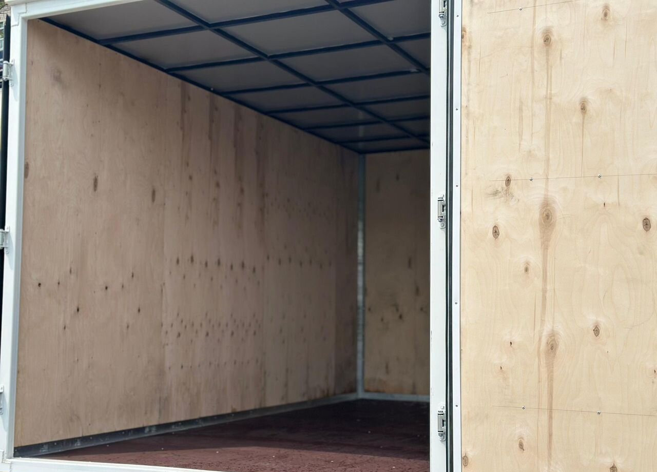 Фургон с закрытым кузовом Renault Master промтоварный, 2019: фото 9