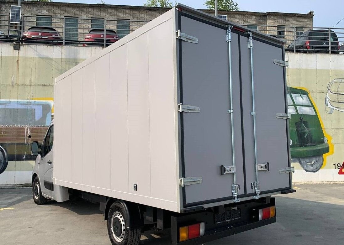 Фургон с закрытым кузовом Renault Master промтоварный, 2019: фото 11