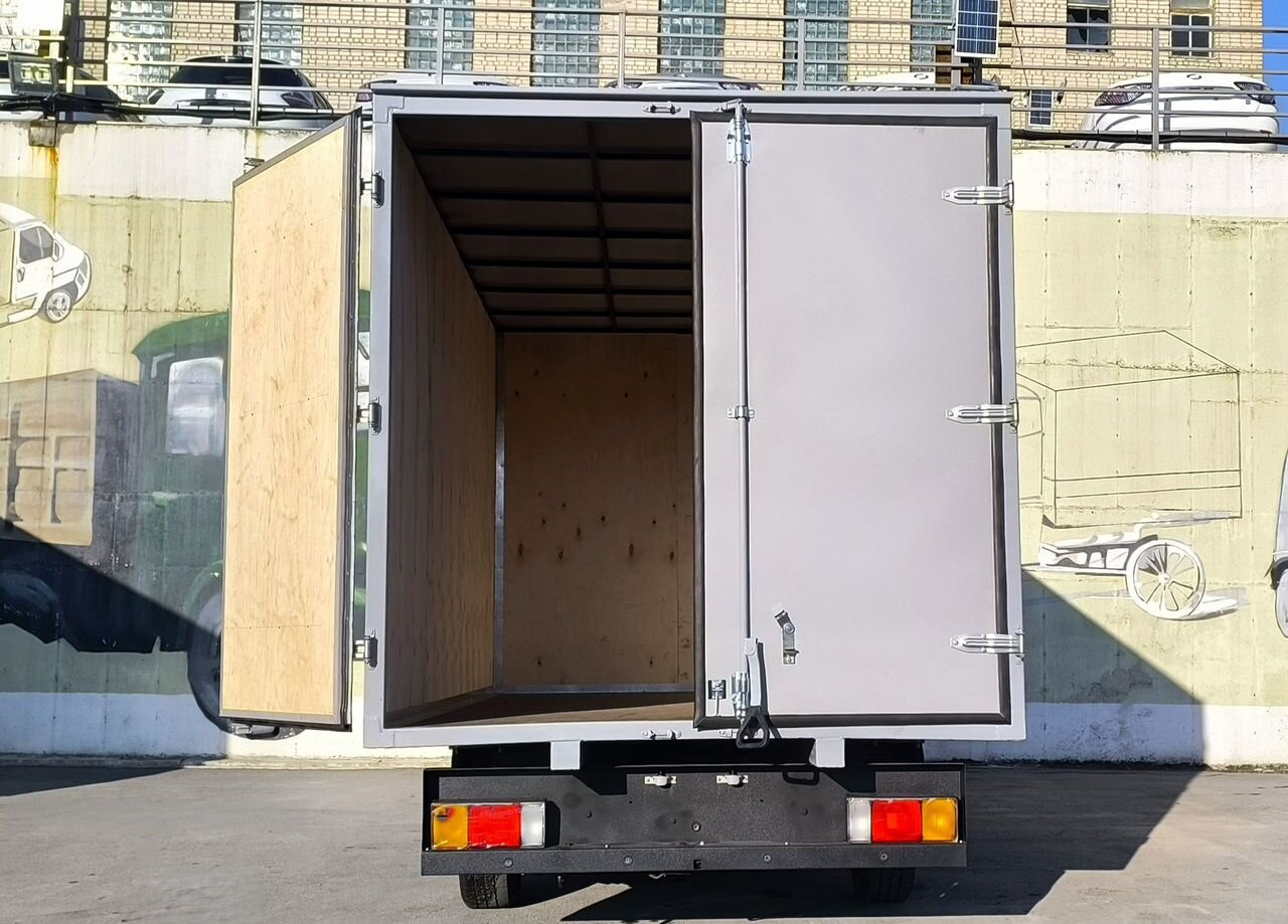 Фургон с закрытым кузовом Renault Master промтоварный, 2019: фото 8
