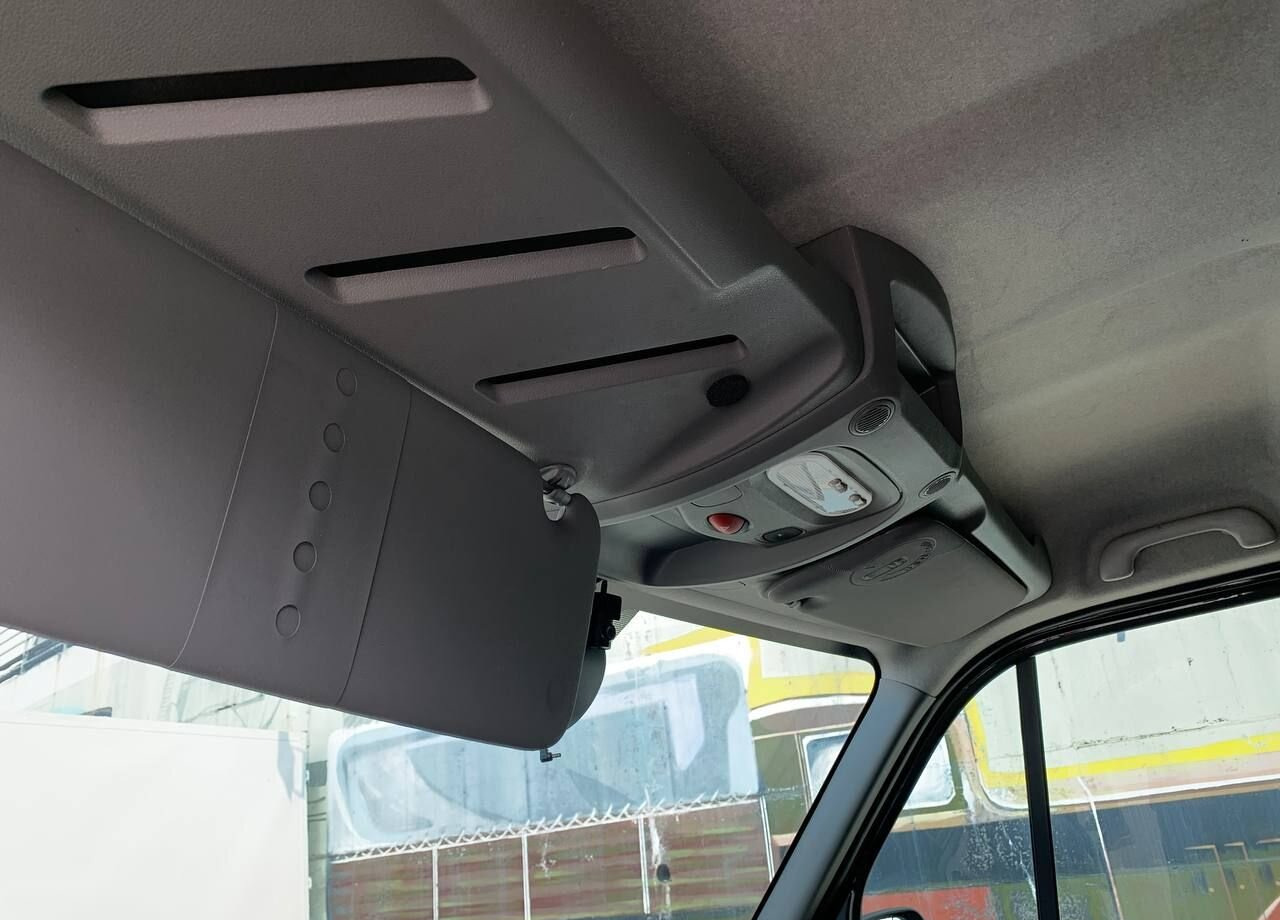Фургон с закрытым кузовом Renault Master промтоварный, 2019: фото 22