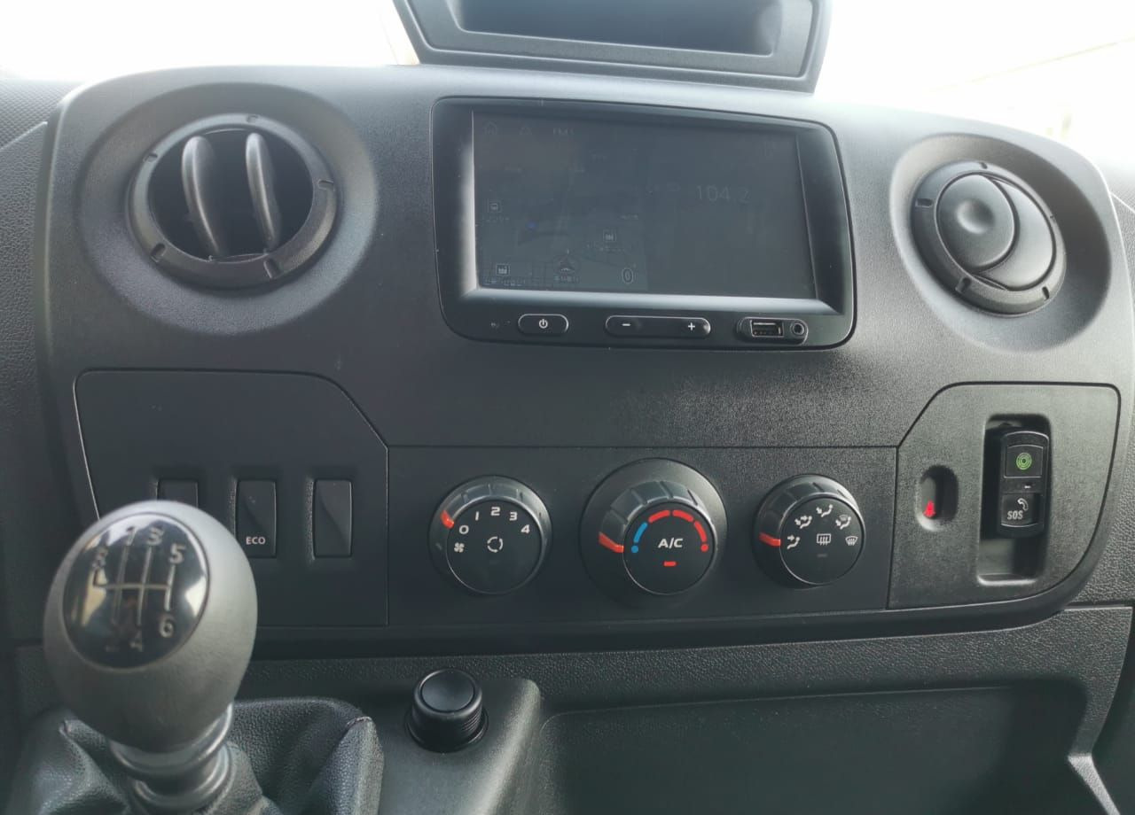 Фургон с закрытым кузовом Renault Master промтоварный, 2019: фото 17 Фургон с закрытым кузовом Renault Master промтоварный, 2019: фото 17