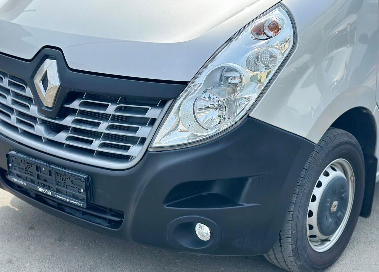 Фургон с закрытым кузовом Renault Master промтоварный, 2019: фото 35
