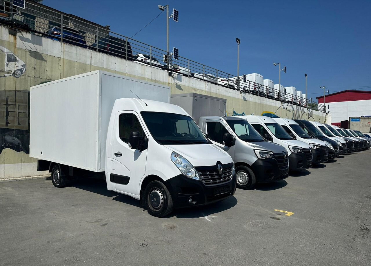 Фургон с закрытым кузовом Renault Master промтоварный, 2019: фото 30