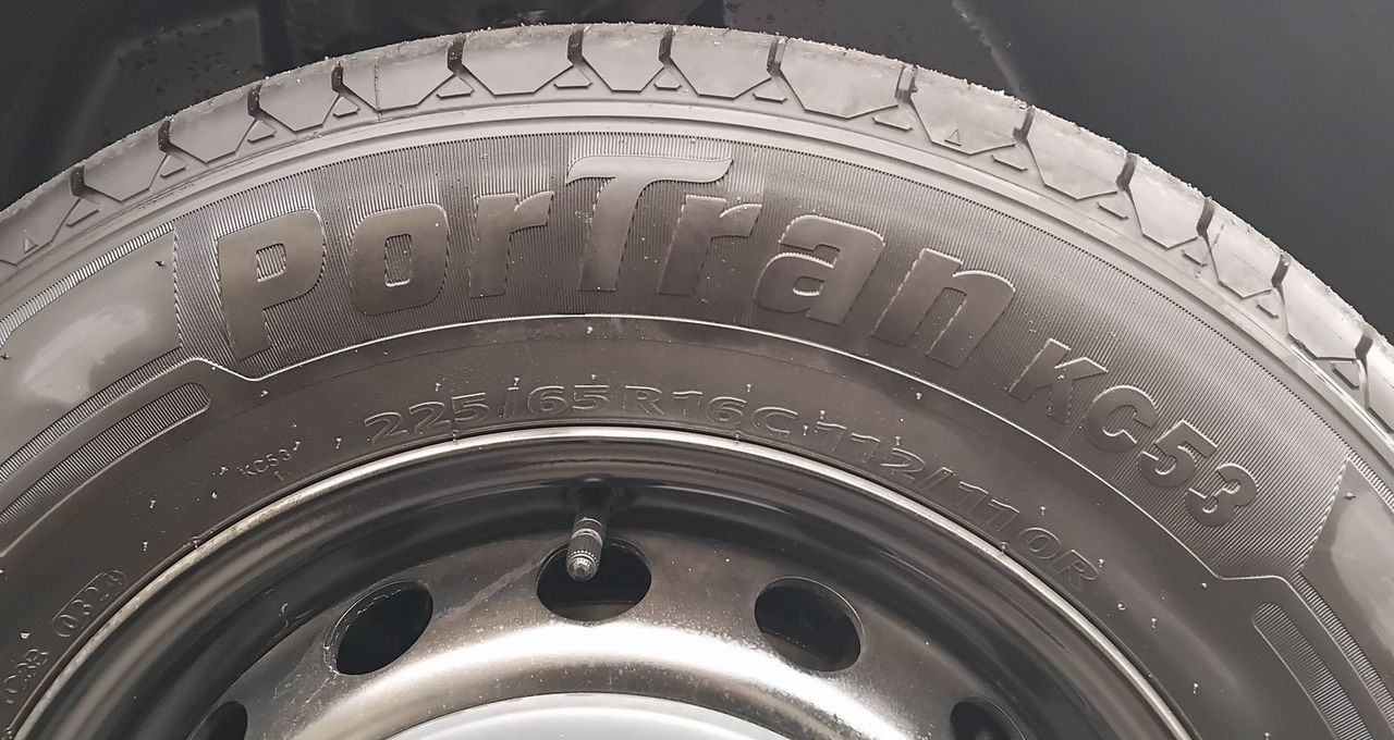 Фургон с закрытым кузовом Renault Master промтоварный, 2020: фото 30