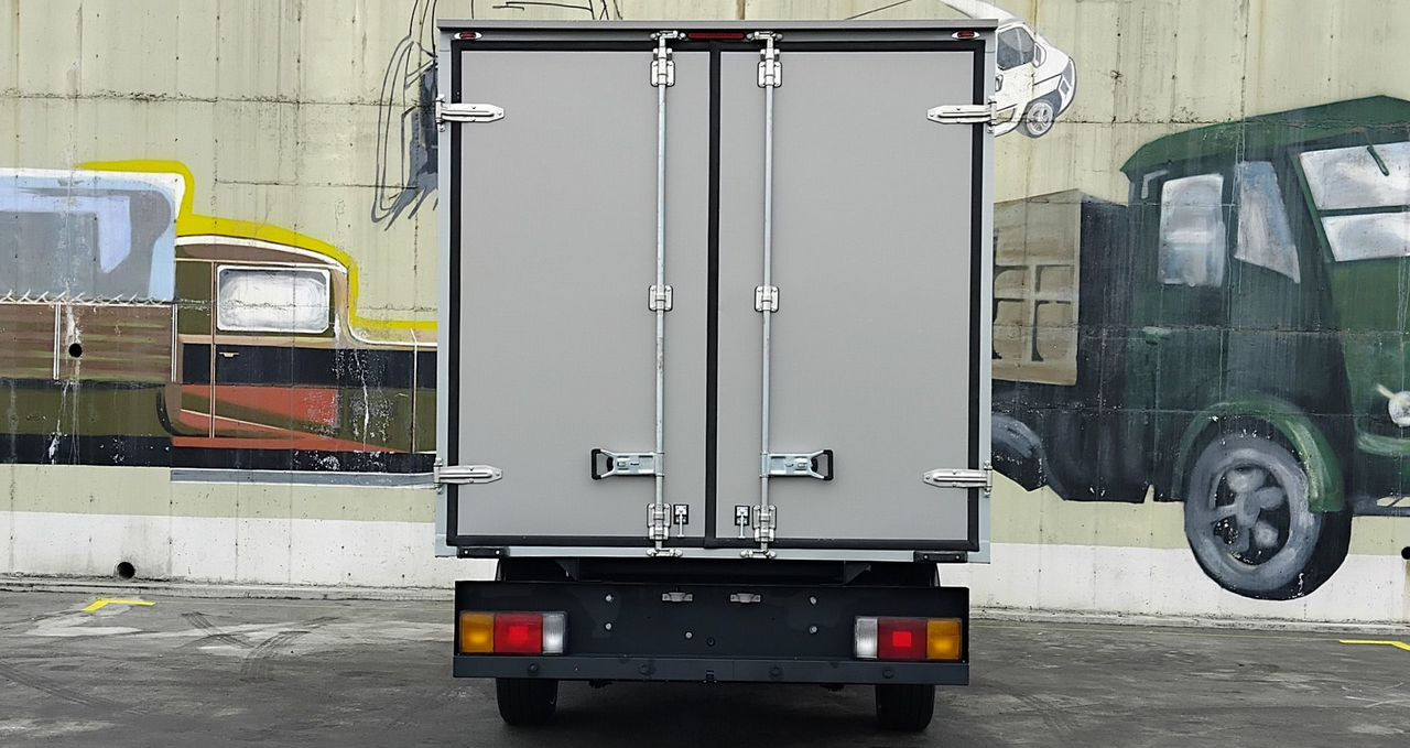 Фургон с закрытым кузовом Renault Master промтоварный, 2020: фото 6