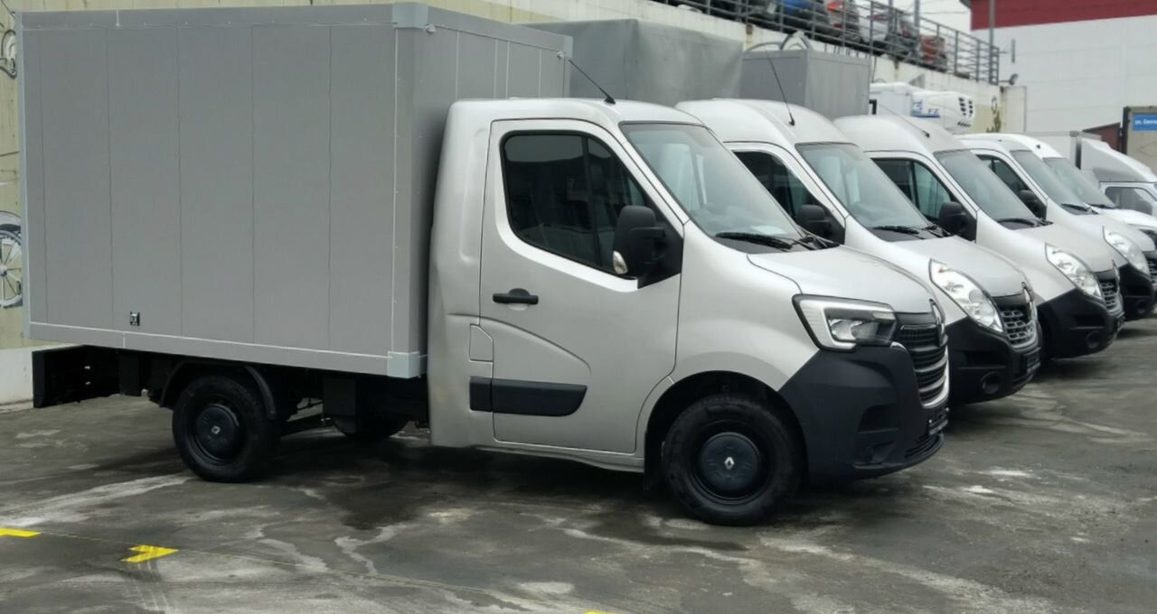 Фургон с закрытым кузовом Renault Master промтоварный, 2020: фото 34