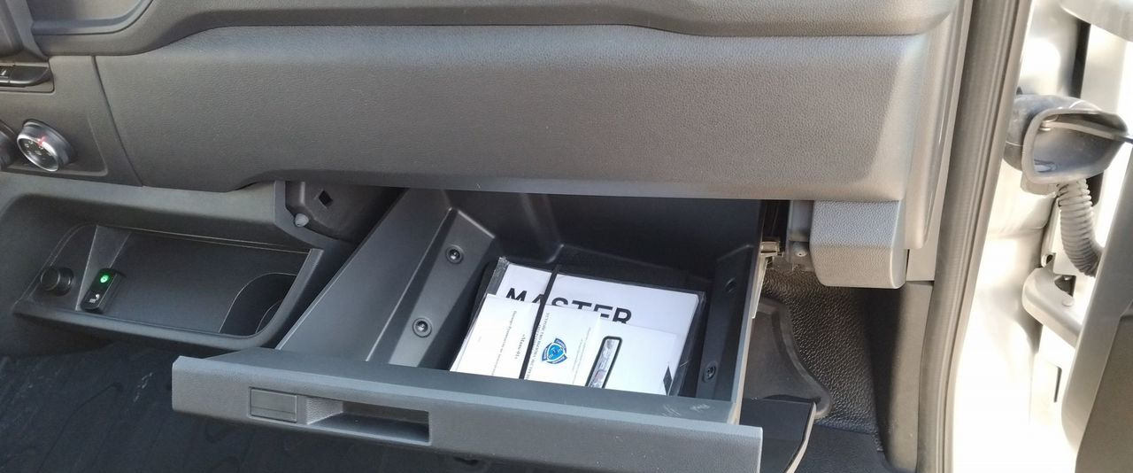 Новый Фургон с закрытым кузовом Renault Master промтоварный, 2024: фото 18