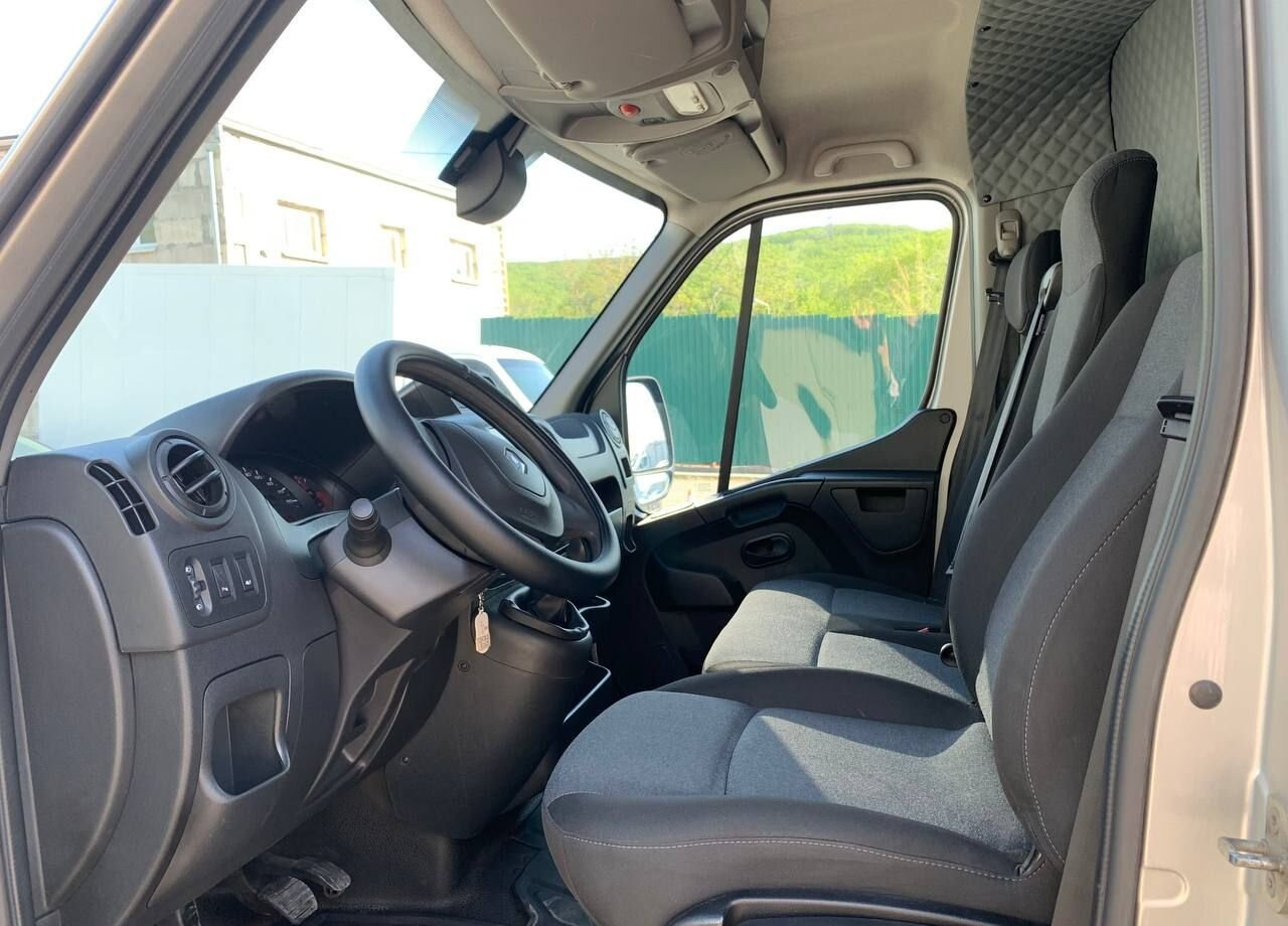 Тентованный фургон Renault Master тентованный, 2019: фото 12 Тентованный фургон Renault Master тентованный, 2019: фото 12