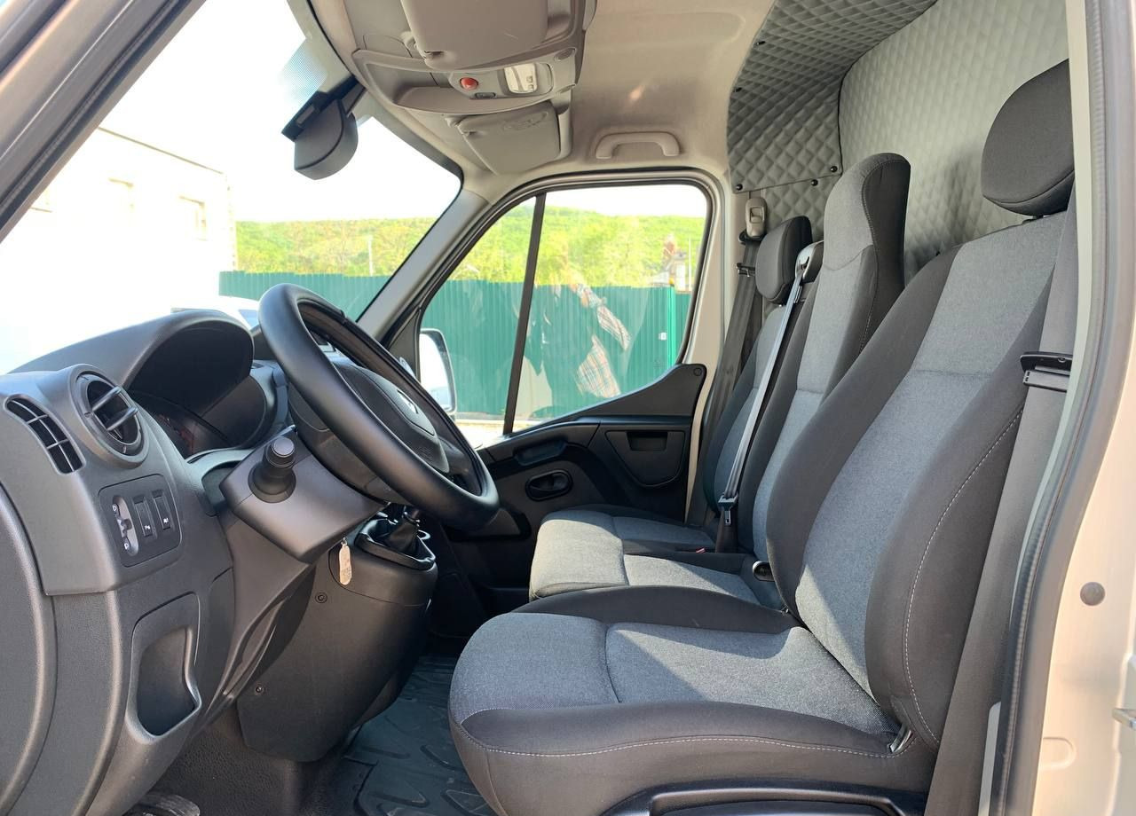 Тентованный фургон Renault Master тентованный, 2019: фото 13 Тентованный фургон Renault Master тентованный, 2019: фото 13