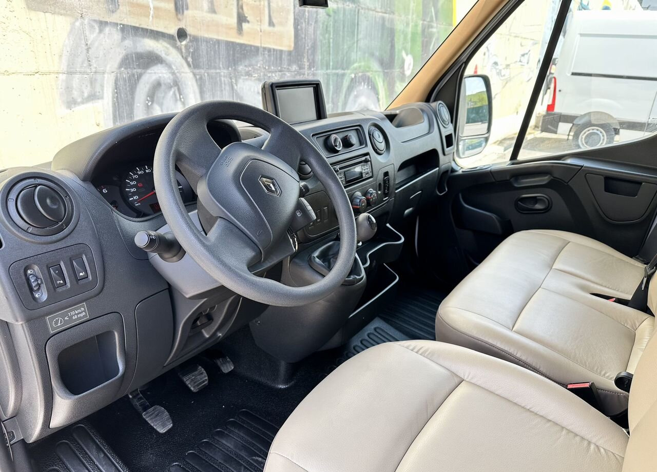 Тентованный фургон Renault Master тентованный, 2019: фото 12 Тентованный фургон Renault Master тентованный, 2019: фото 12