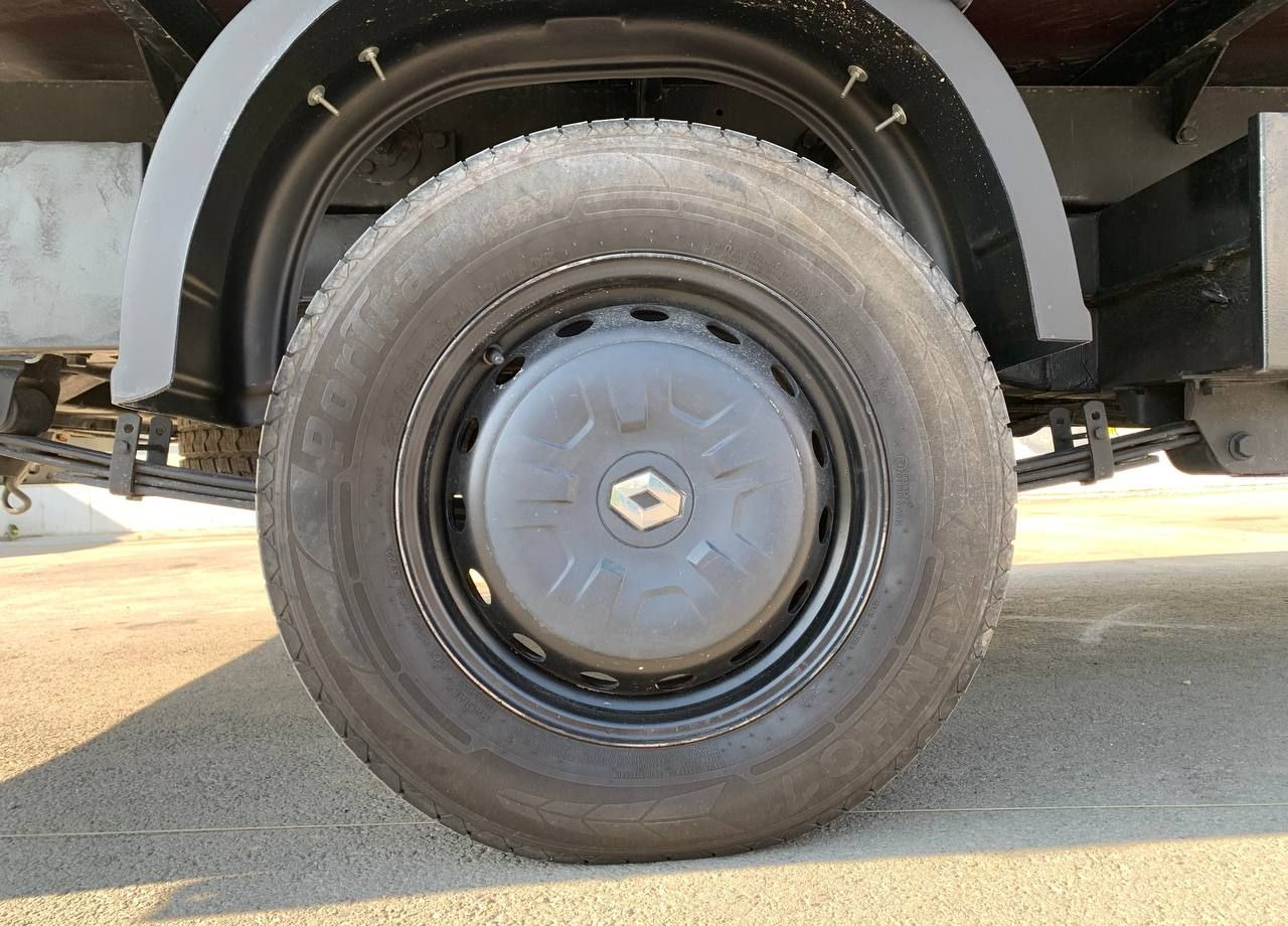 Тентованный фургон Renault Master тентованный, 2019: фото 25 Тентованный фургон Renault Master тентованный, 2019: фото 25