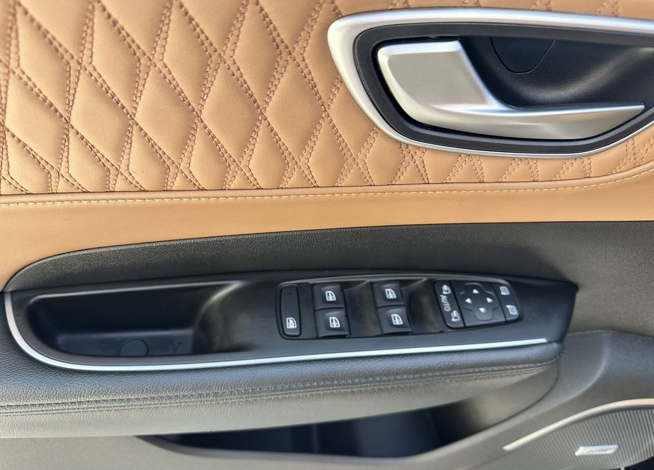 Легковой автомобиль Renault Samsung SM6 1.8 AMT, 2022, 16 500 км: фото 11