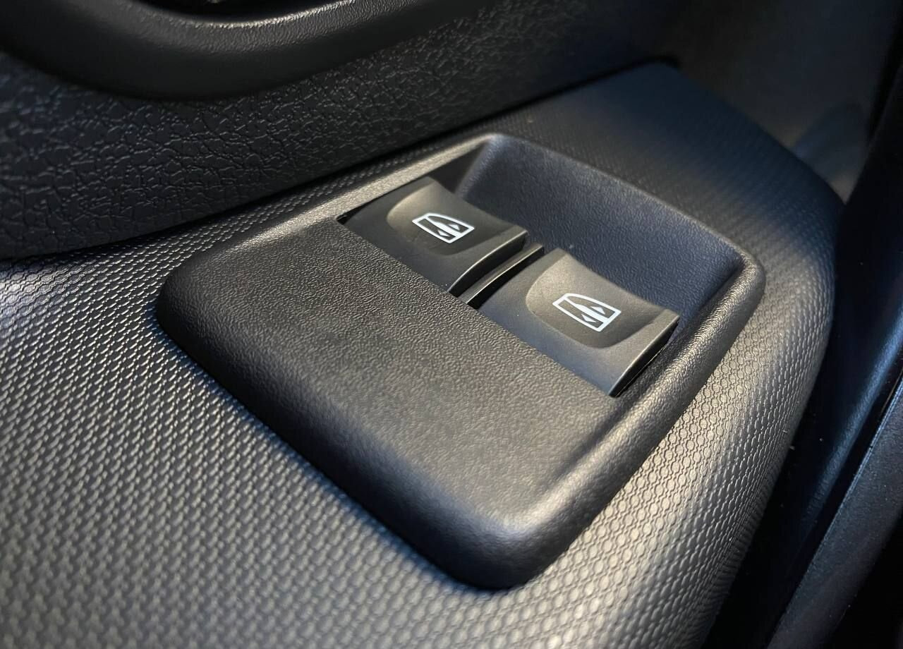 Легковой автомобиль Renault Sandero Stepway 1.6 CVT, 2022Новый: фото 18 Легковой автомобиль Renault Sandero Stepway 1.6 CVT, 2022Новый: фото 18