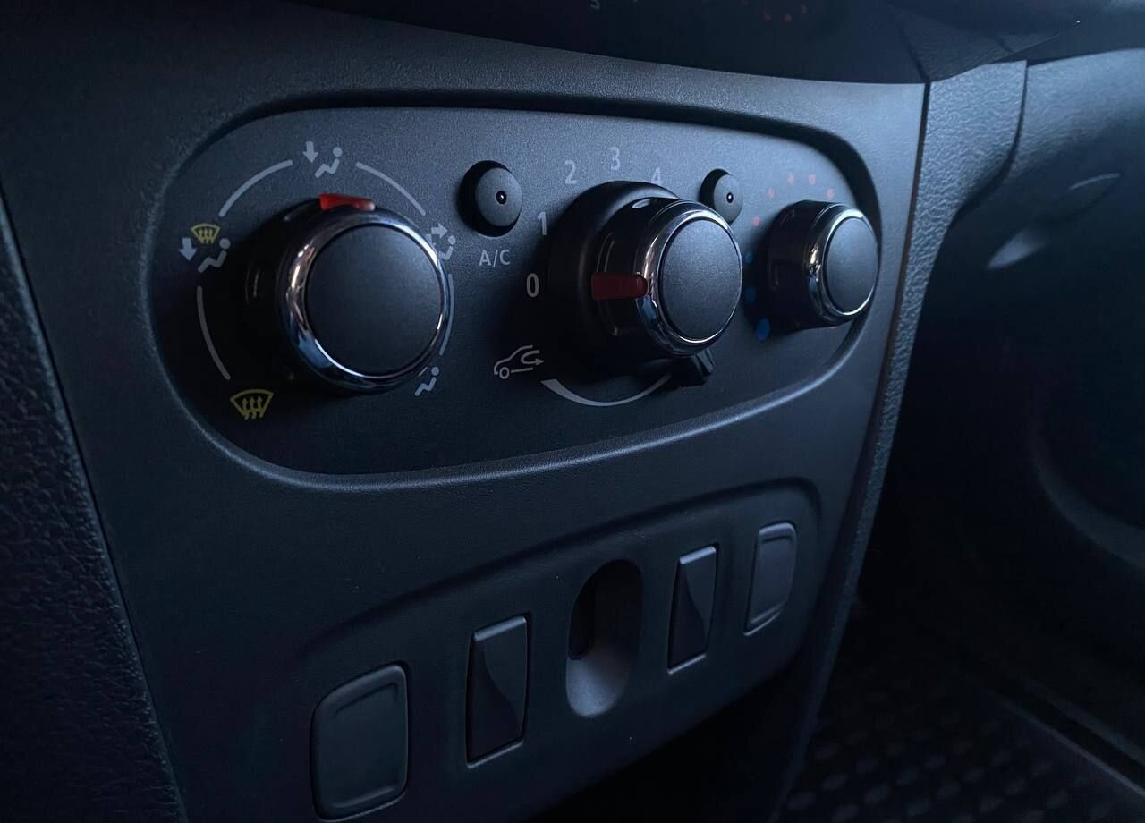 Легковой автомобиль Renault Sandero Stepway 1.6 MT, 2022Новый: фото 13