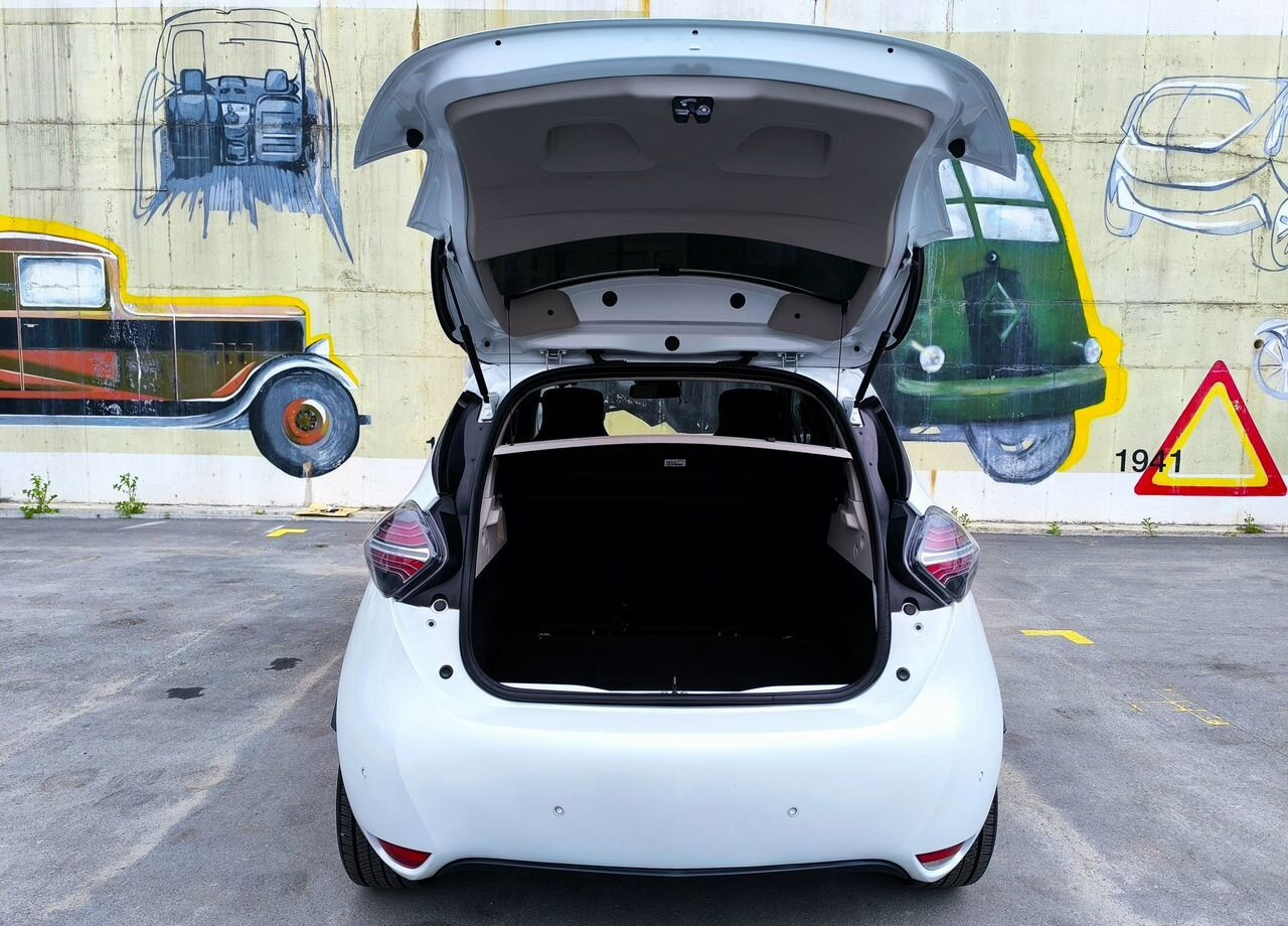 Легковой автомобиль Renault ZOE AT, 2020, 120 000 км: фото 7 Легковой автомобиль Renault ZOE AT, 2020, 120 000 км: фото 7