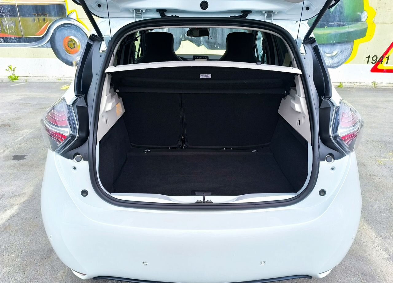 Легковой автомобиль Renault ZOE AT, 2020, 120 000 км: фото 8 Легковой автомобиль Renault ZOE AT, 2020, 120 000 км: фото 8