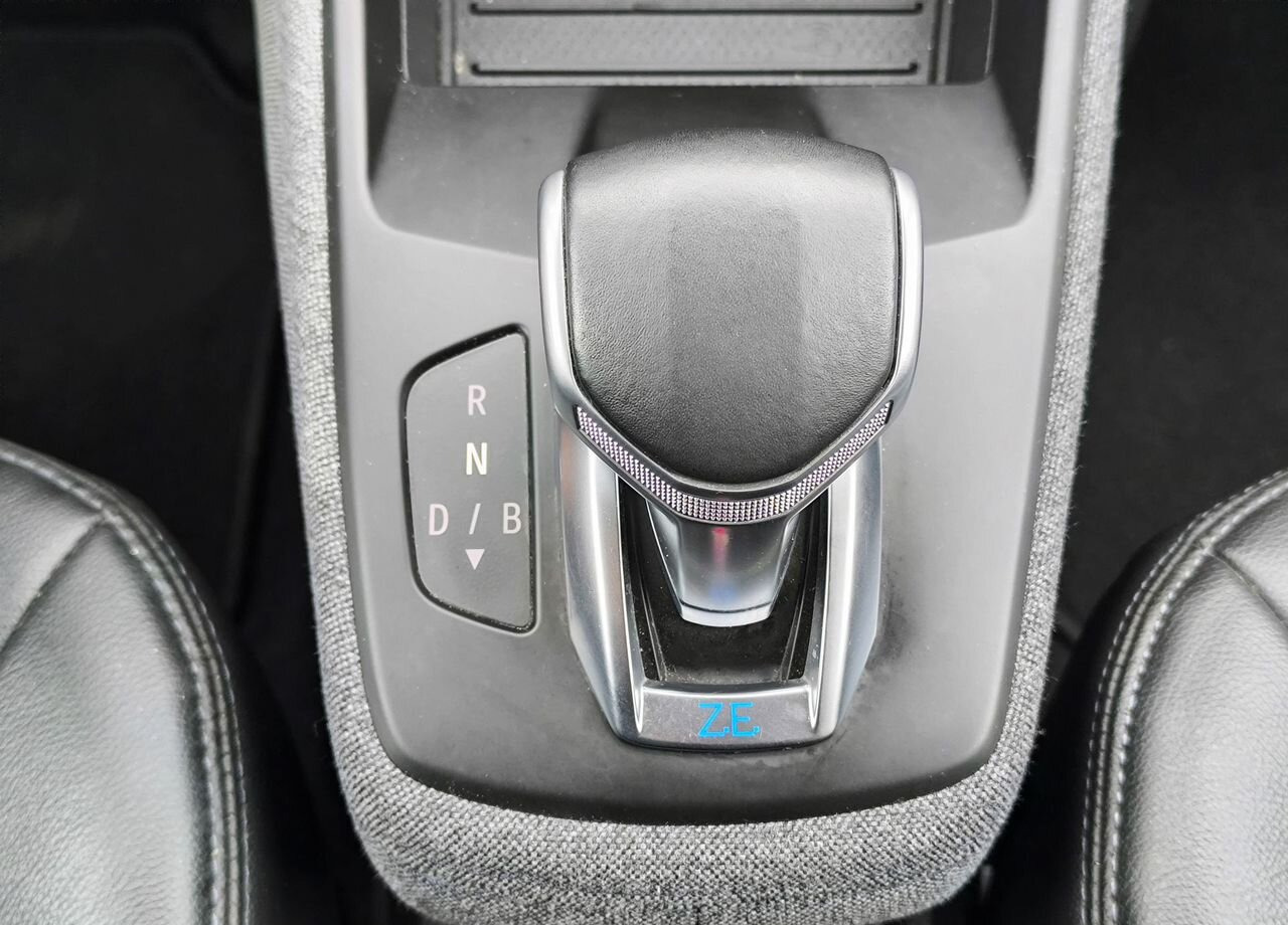 Легковой автомобиль Renault ZOE AT, 2020, 120 000 км: фото 21 Легковой автомобиль Renault ZOE AT, 2020, 120 000 км: фото 21