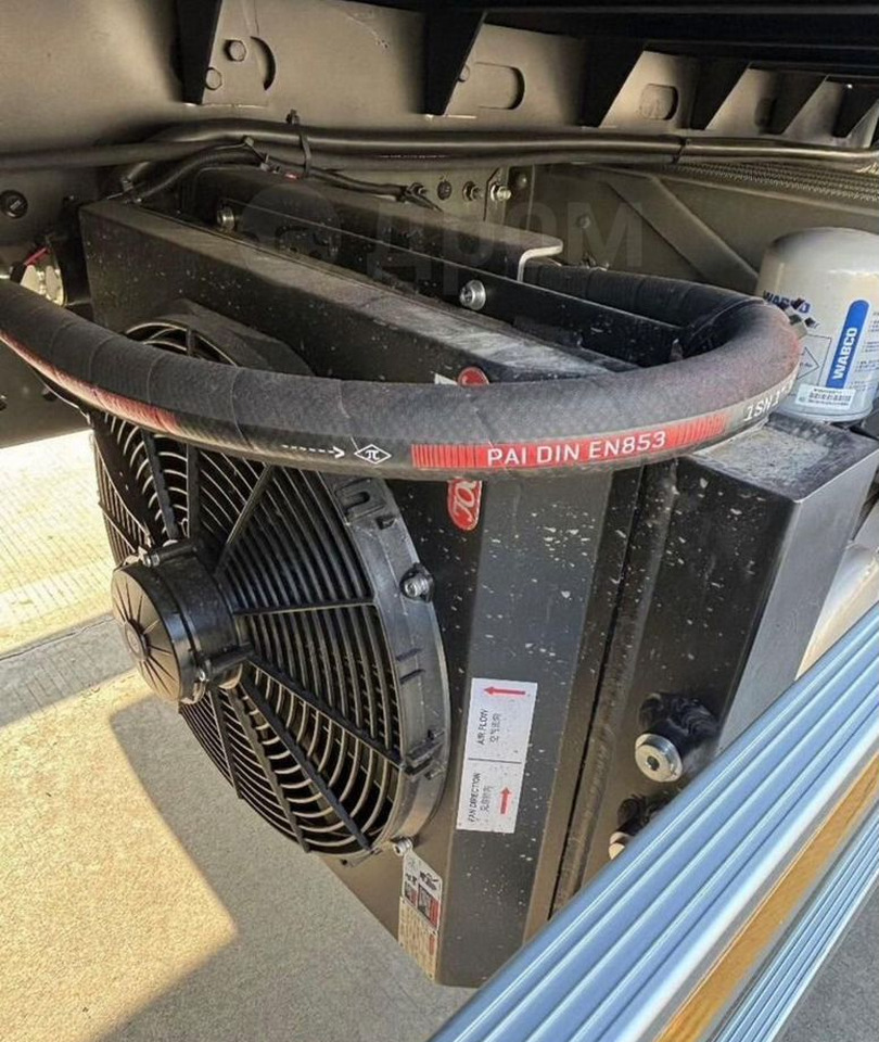 Новый Грузовик бортовой/ Платформа, Автоманипулятор Бортовой грузовик Howo T5G с КМУ HYVA, 2024: фото 7