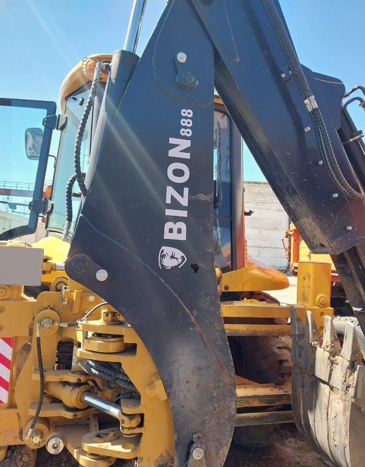 Экскаватор-погрузчик Экскаватор-погрузчик Bizon 888, 2023: фото 9