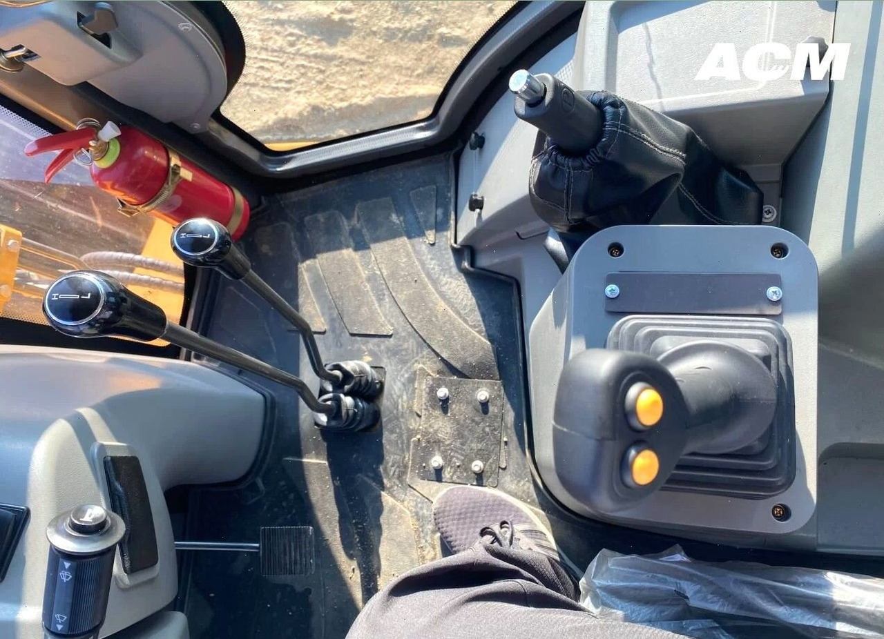 Новый Экскаватор-погрузчик Экскаватор-погрузчик XGMA / XIAGONG XG 765H-4TX, 2024: фото 9 Новый Экскаватор-погрузчик Экскаватор-погрузчик XGMA / XIAGONG XG 765H-4TX, 2024: фото 9