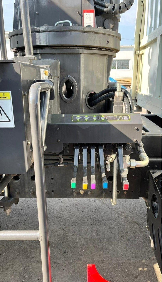 Новый Автоманипулятор FAW CA3250: фото 7