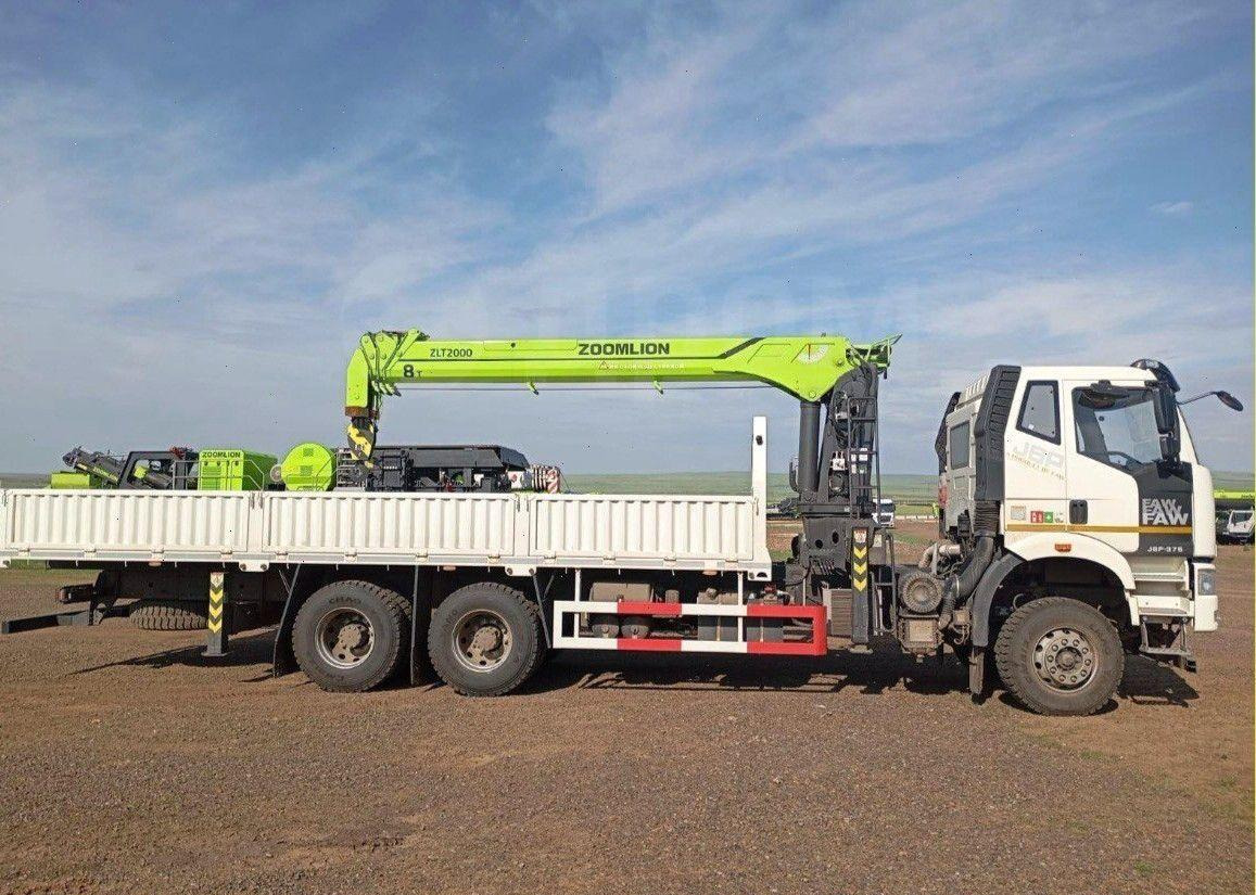 Новый Автоманипулятор FAW J6: фото 7